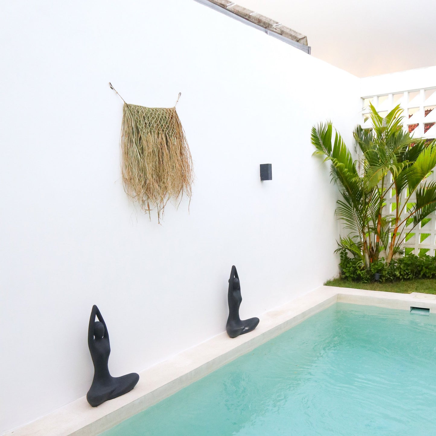 Tropical Wall Hanging Wanddecoratie 65 cm Handgeweven van Raffia HATI